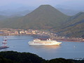 舞鶴西港の風景(クルーズ船)